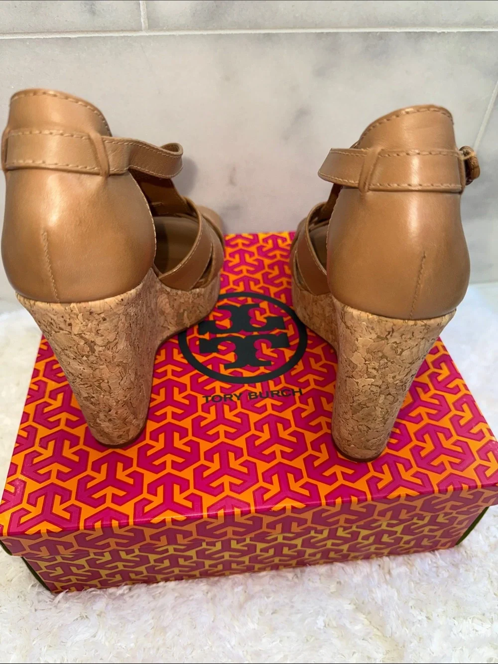 Tory Burch Wendell Cognac Leather Cork Wedge Sandals 8. 1/2